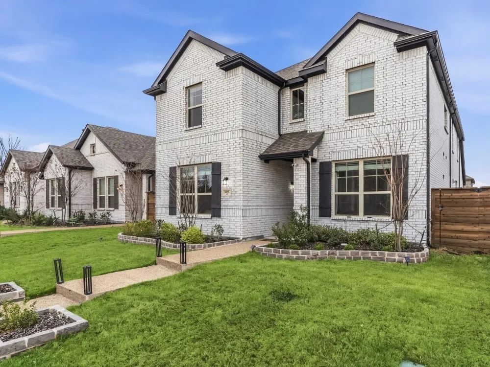1908 Twisted Tree Lane Mesquite, TX 75181