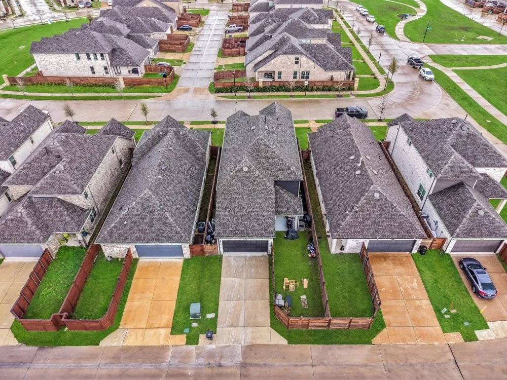 1908 Twisted Tree Lane Mesquite, TX 75181
