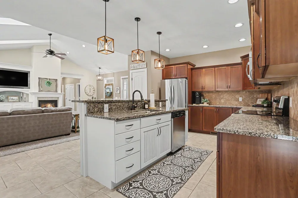 24226 Hemingway Street Mattawan, MI 49071