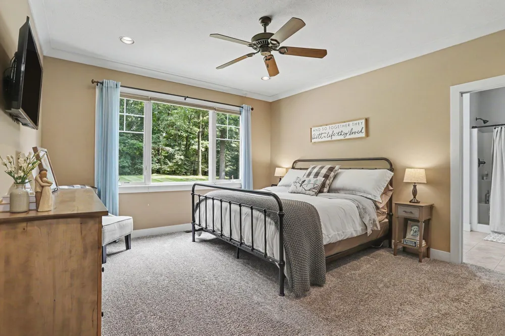 24226 Hemingway Street Mattawan, MI 49071