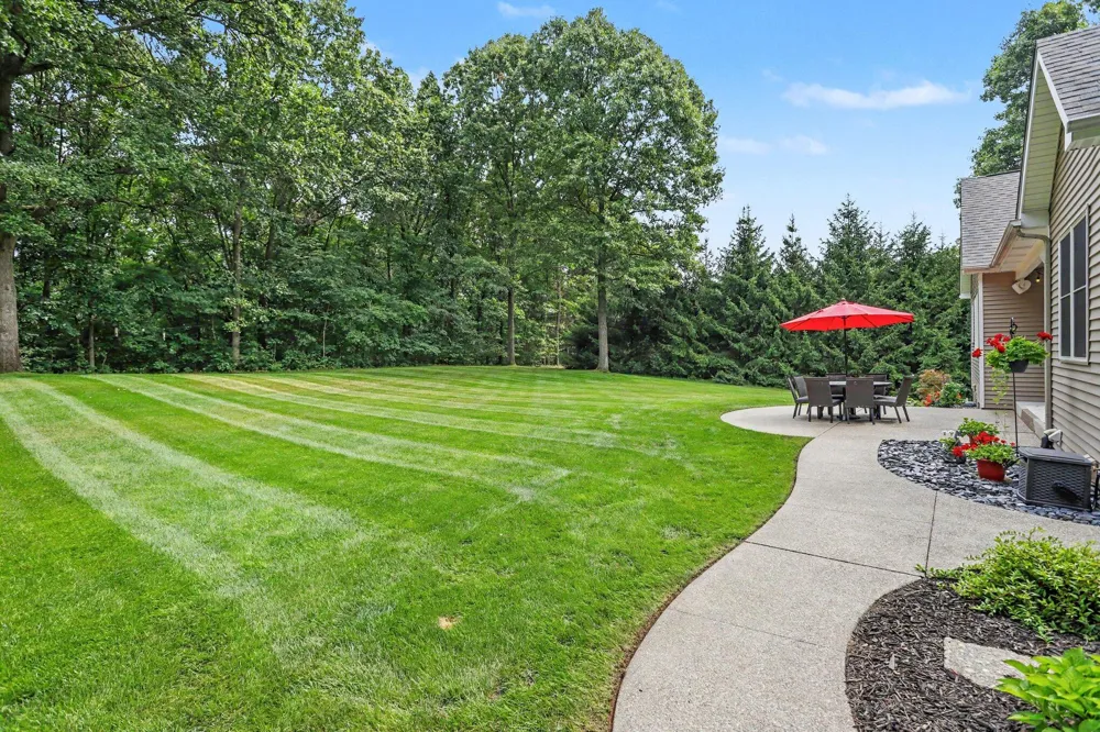 24226 Hemingway Street Mattawan, MI 49071