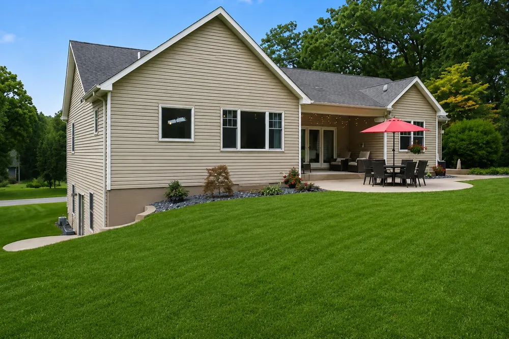 24226 Hemingway Street Mattawan, MI 49071