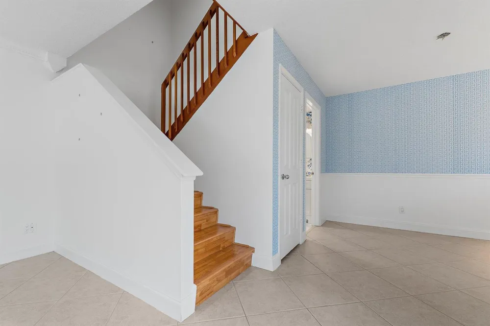 2406 SW Danbury Lane Palm City, FL 34990