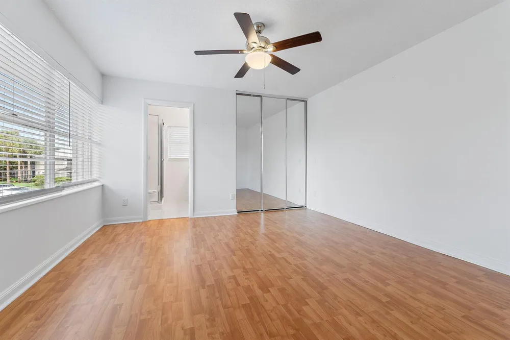 2406 SW Danbury Lane Palm City, FL 34990