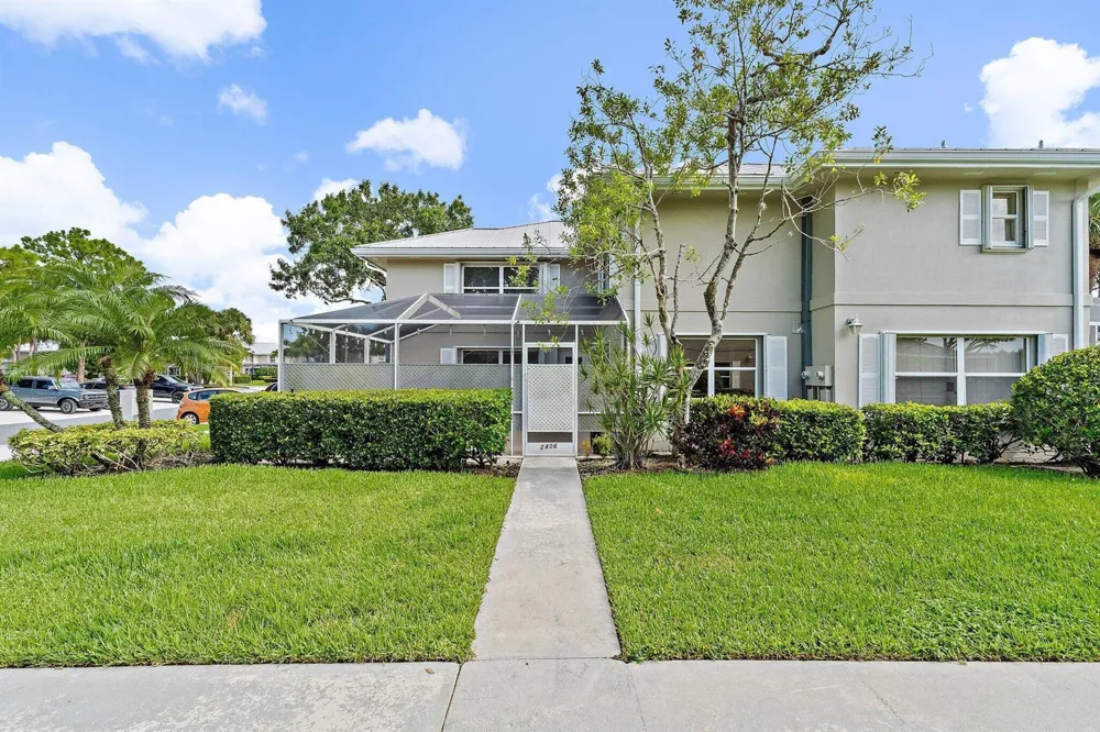 2406 SW Danbury Lane Palm City, FL 34990