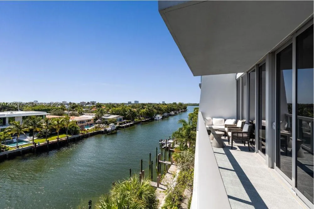 Address Not Shown Bay Harbor Islands, FL 33154