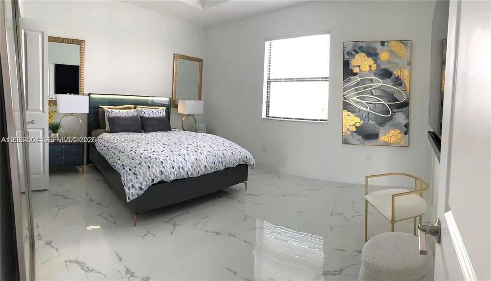 10162 SW 228th Ter Miami, FL 33190