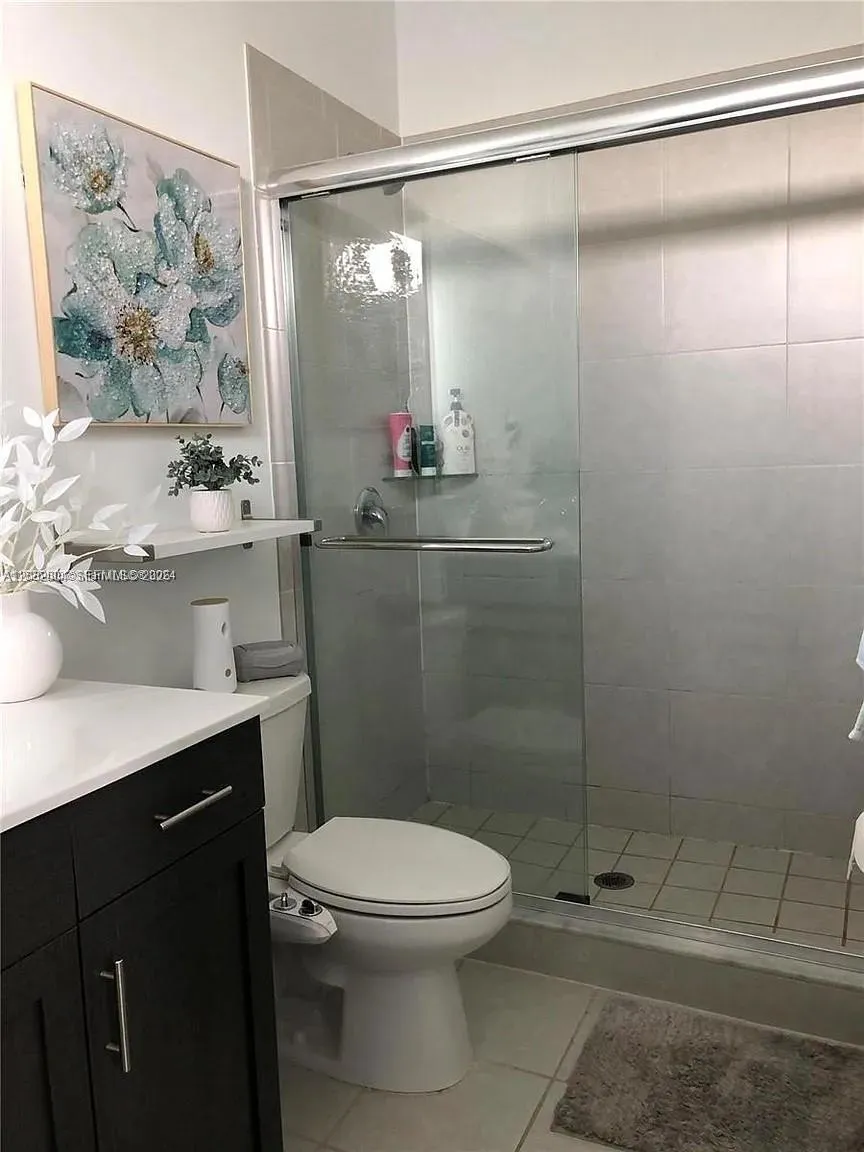 10162 SW 228th Ter Miami, FL 33190