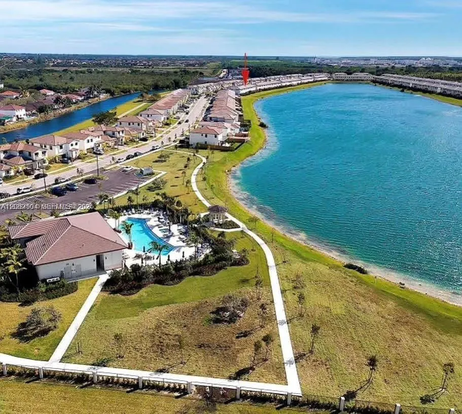 10162 SW 228th Ter Miami, FL 33190