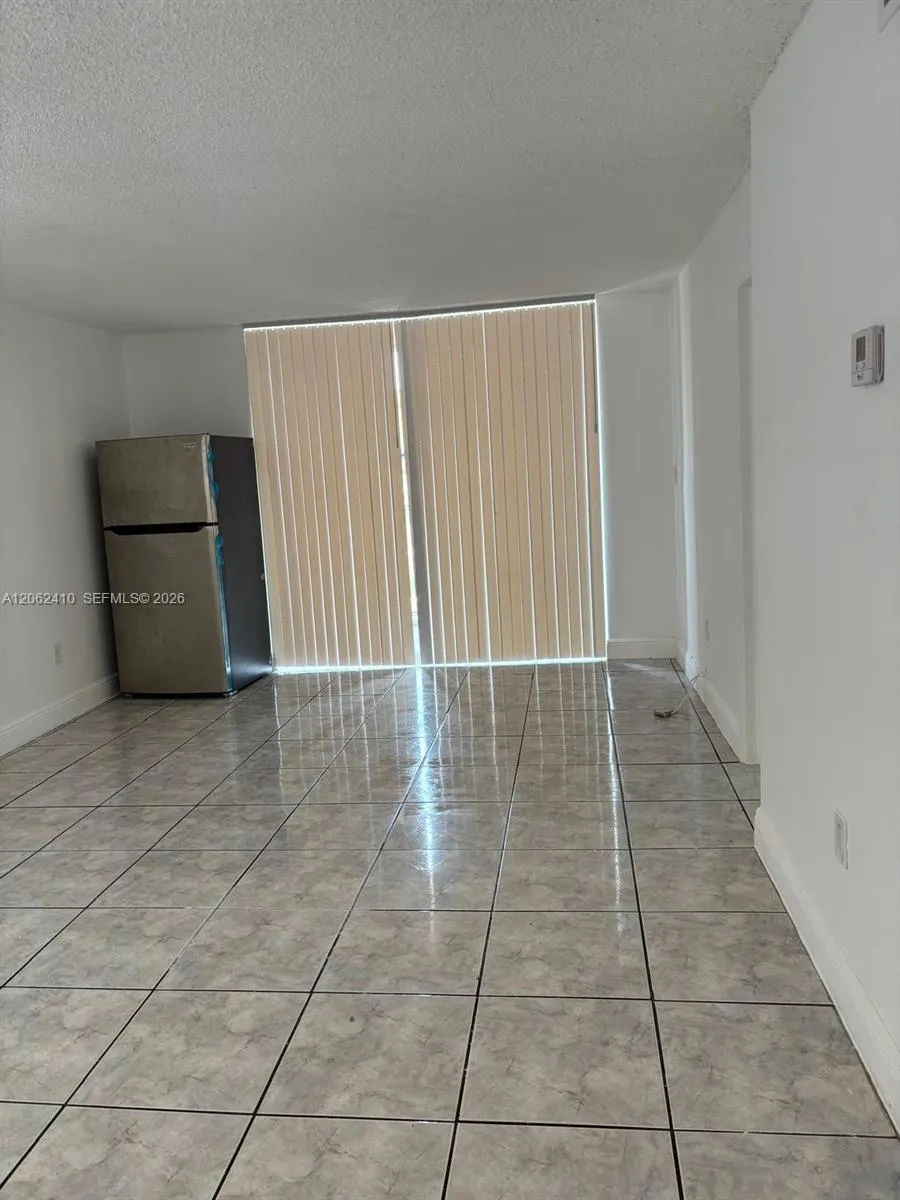 19851 SW 114th Ave #207 Miami, FL 33157
