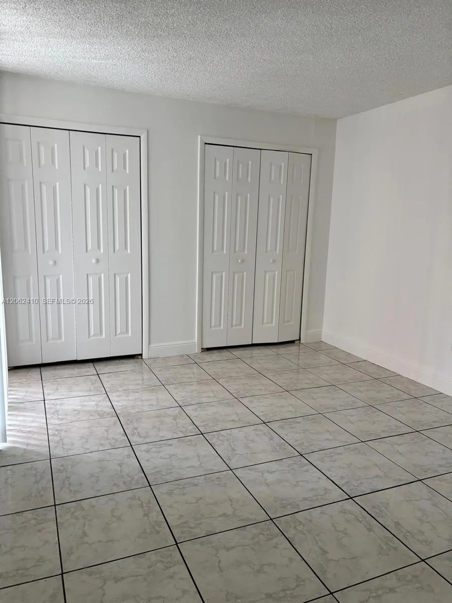 19851 SW 114th Ave #207 Miami, FL 33157