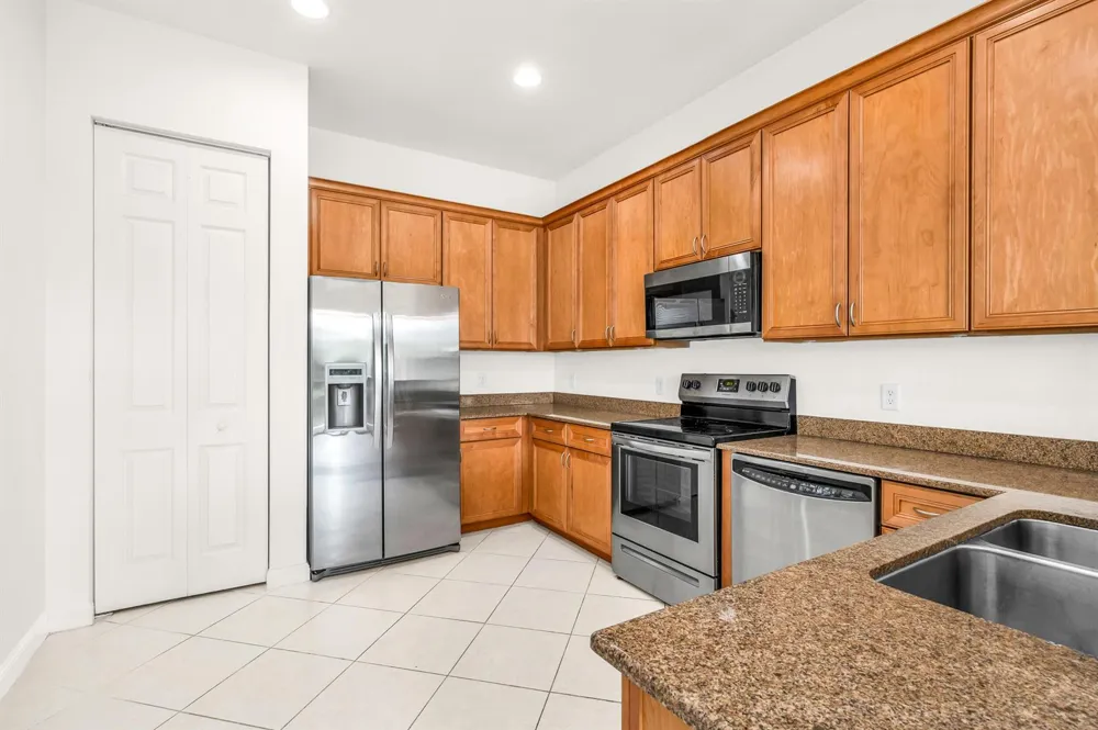 669 Pacific Grove Drive #2 West Palm Beach, FL 33401