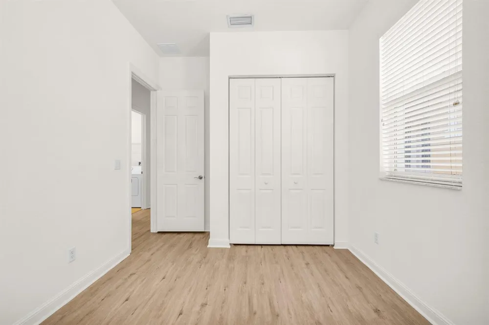 669 Pacific Grove Drive #2 West Palm Beach, FL 33401