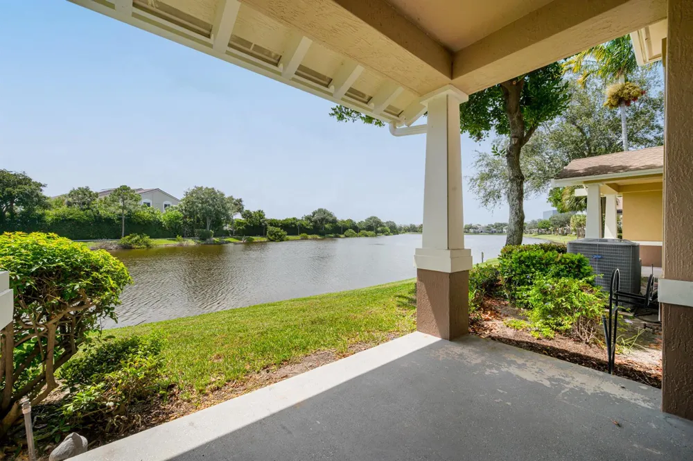 669 Pacific Grove Drive #2 West Palm Beach, FL 33401