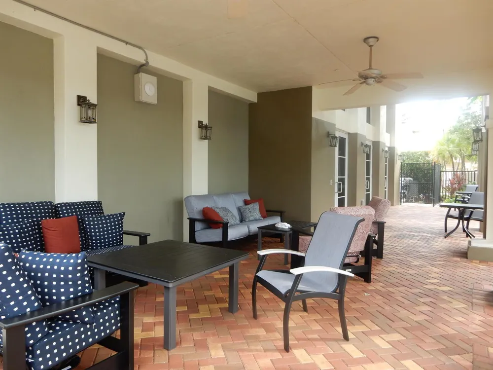 669 Pacific Grove Drive #2 West Palm Beach, FL 33401