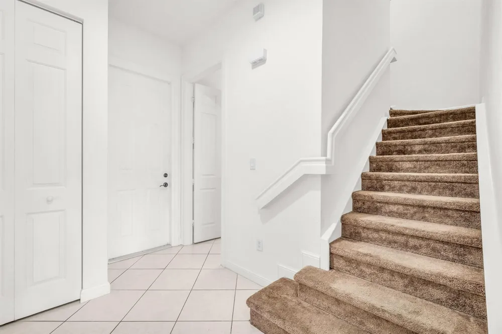 669 Pacific Grove Drive #2 West Palm Beach, FL 33401