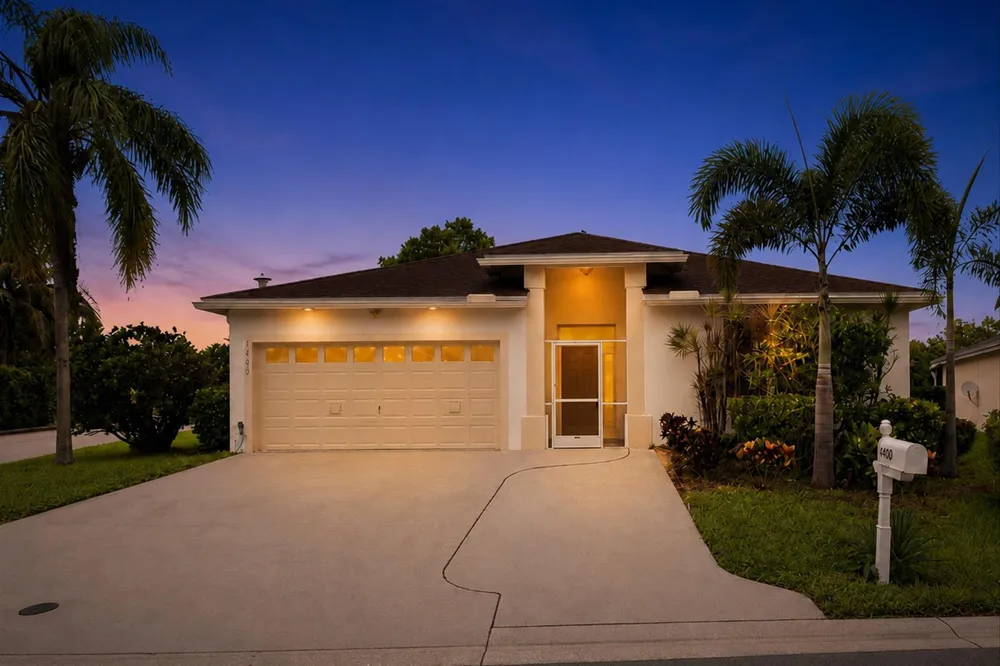 1490 Fairway Circle 