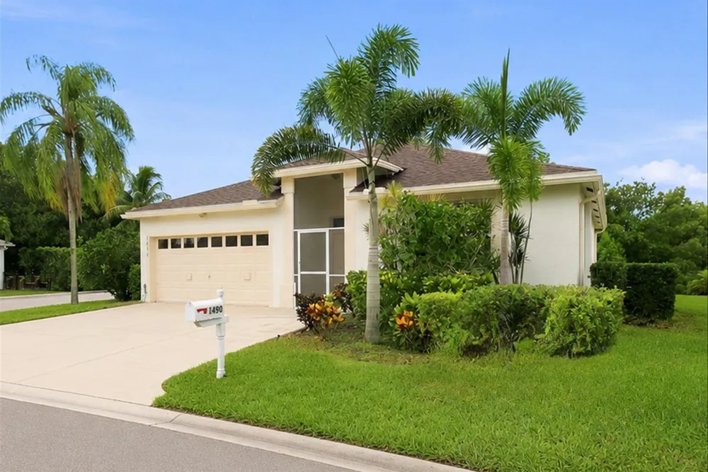 1490 Fairway Circle 