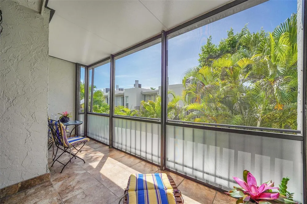 670 Kensington Place #5B Wilton Manors, FL 33305