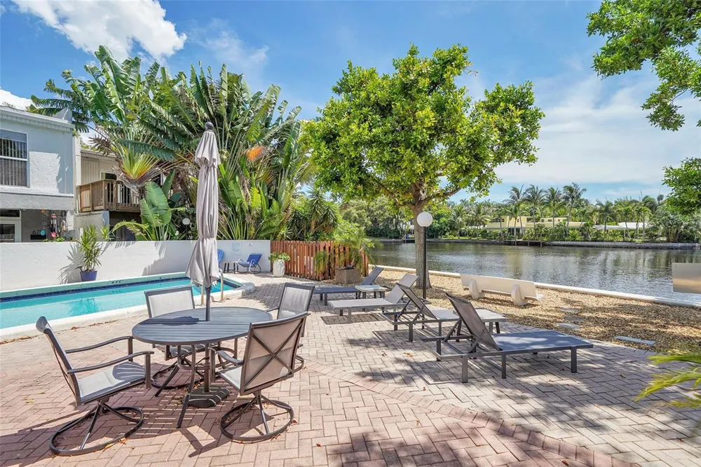 670 Kensington Place #5B Wilton Manors, FL 33305