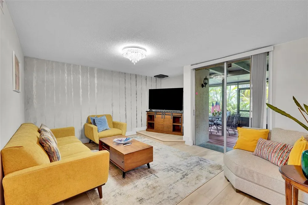 670 Kensington Place #5B Wilton Manors, FL 33305