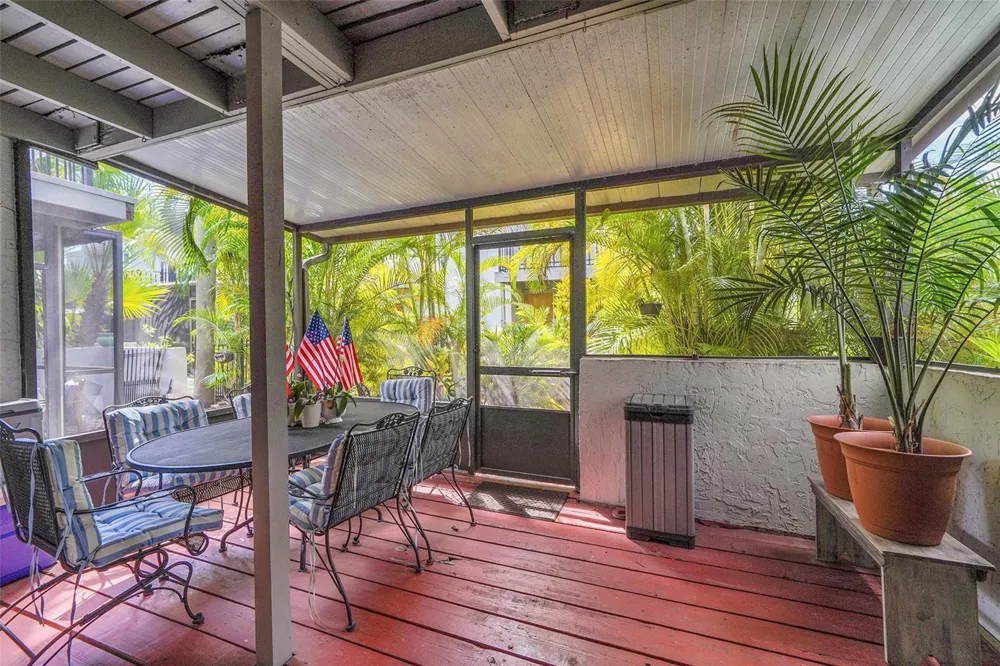 670 Kensington Place #5B Wilton Manors, FL 33305