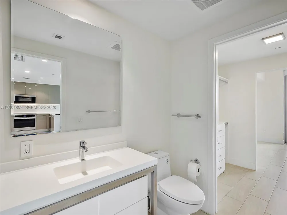 2000 Metropica Way #502 Sunrise, FL 33323