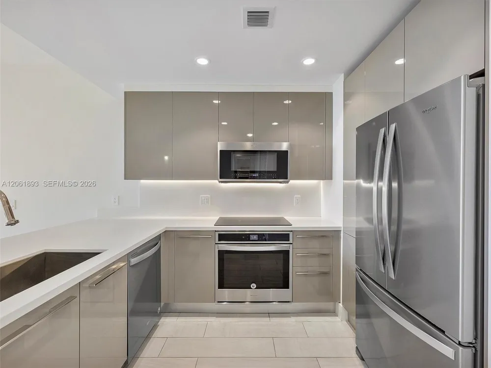 2000 Metropica Way #502 Sunrise, FL 33323