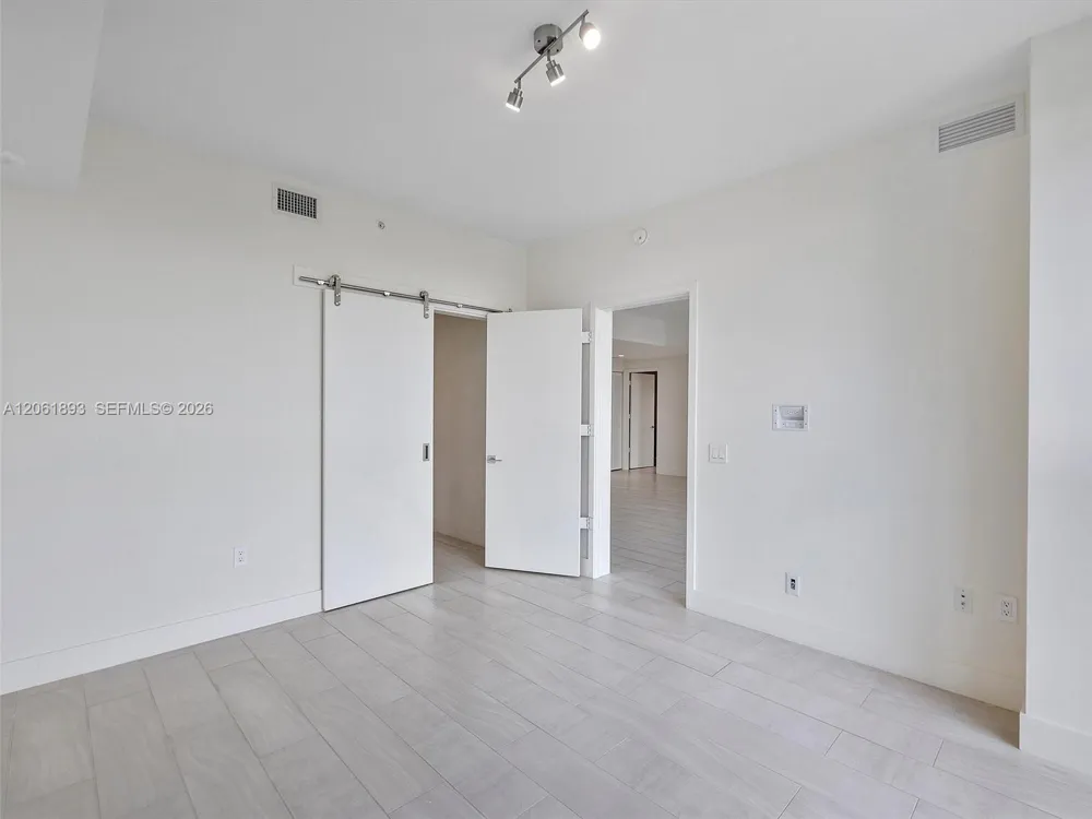 2000 Metropica Way #502 Sunrise, FL 33323