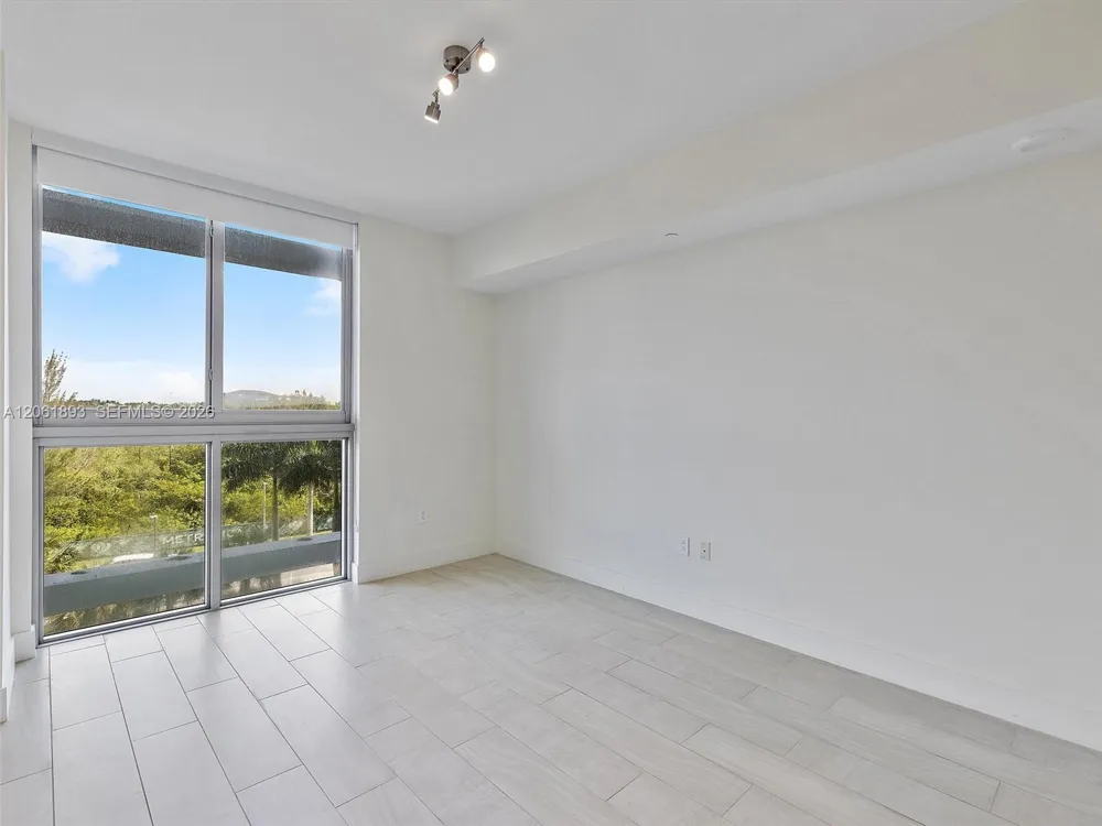 2000 Metropica Way #502 Sunrise, FL 33323