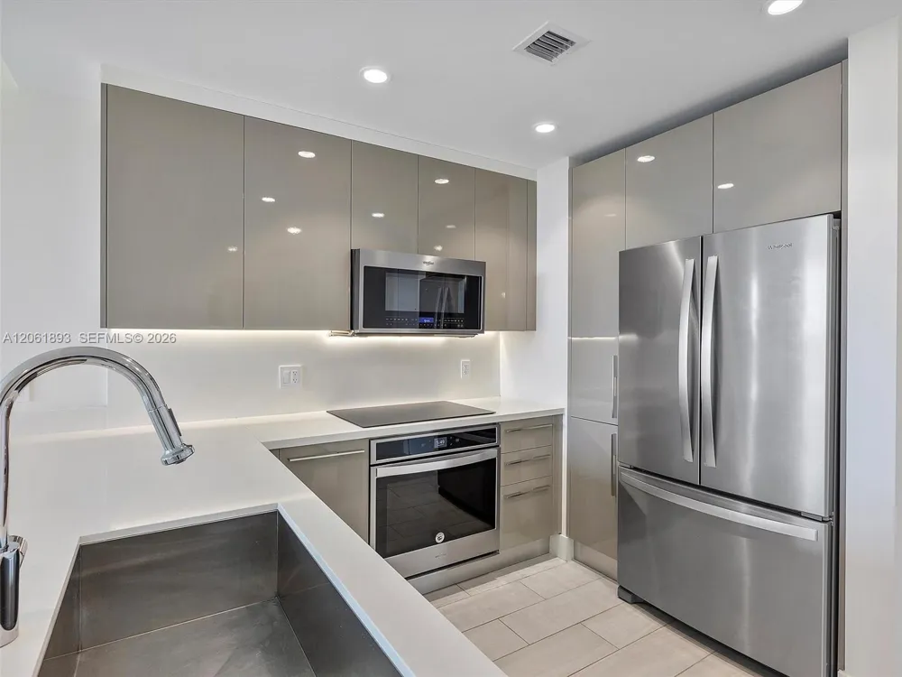 2000 Metropica Way #502 Sunrise, FL 33323