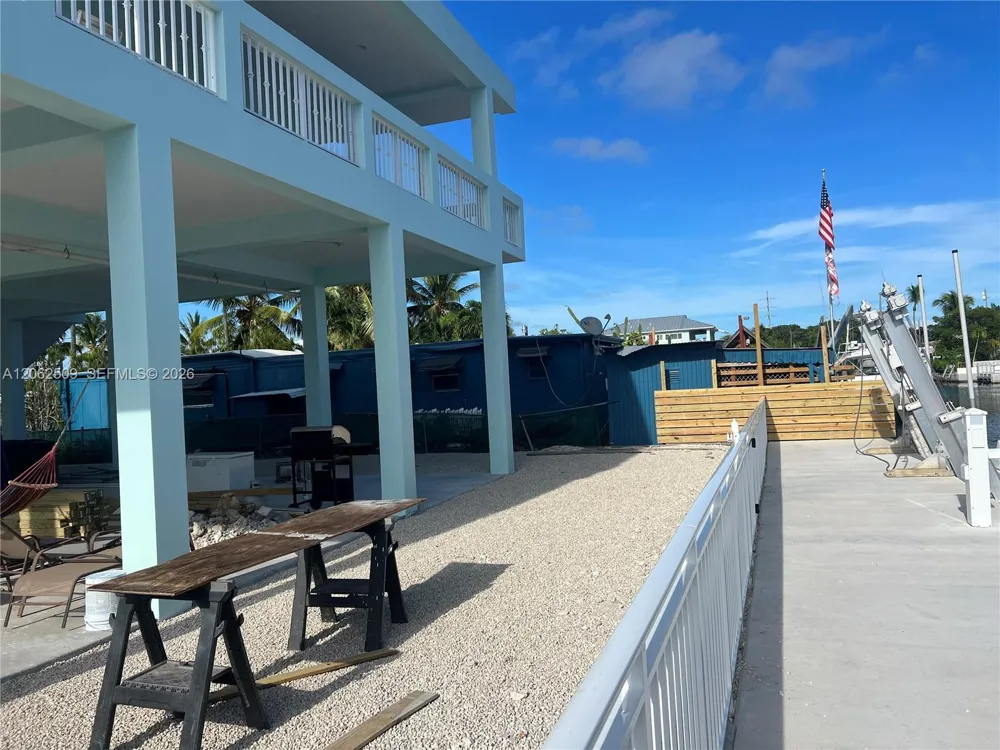 456 Bahia Honda Rd Key Largo, FL 33037
