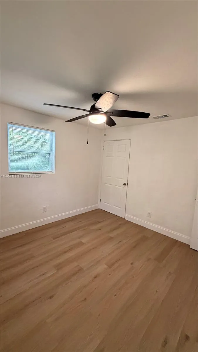 800 Mary St Daytona, FL 32132
