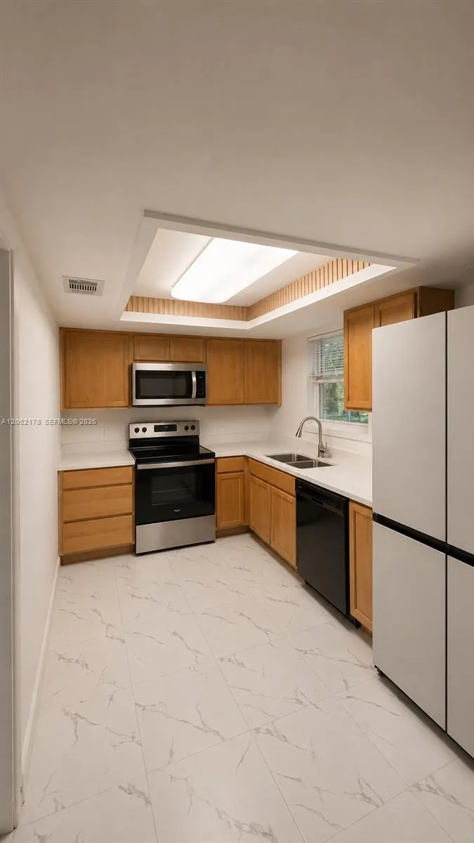 800 Mary St Daytona, FL 32132