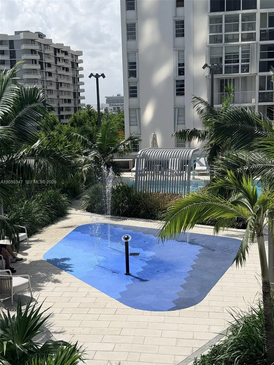 175 SE 25 ROAD #902 Miami, FL 33129