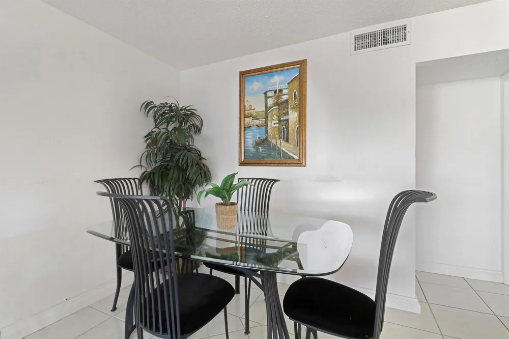 7 GREENWAY Village #202 Royal Palm Beach, FL 33411
