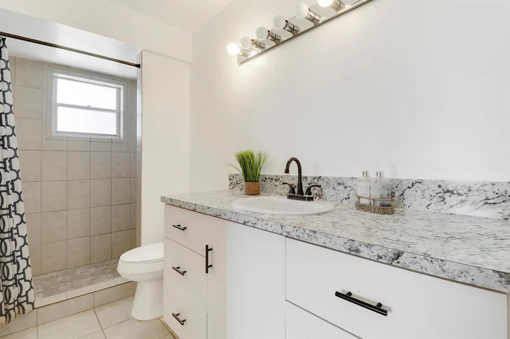 7 GREENWAY Village #202 Royal Palm Beach, FL 33411