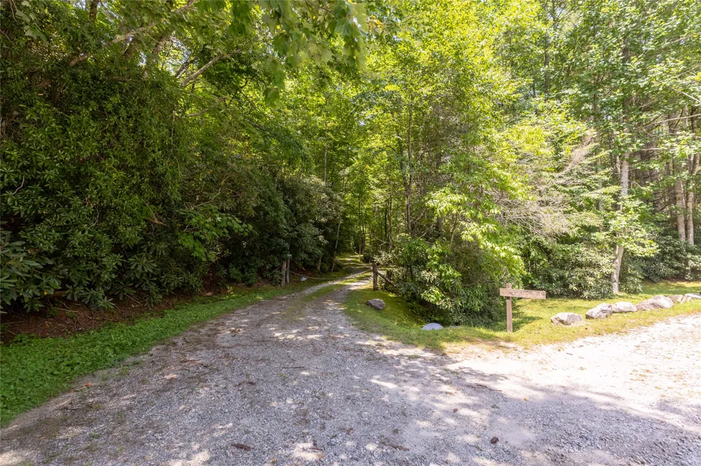 TBD Aimless Hill Road Glenville, NC 28736