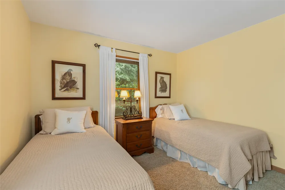 129 Wisteria Way Glenville, NC 28736