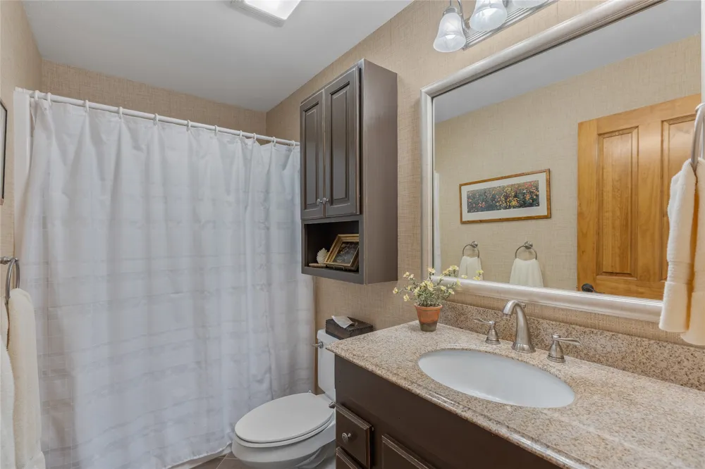 129 Wisteria Way Glenville, NC 28736