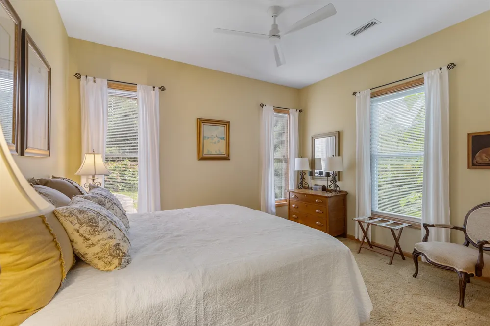 129 Wisteria Way Glenville, NC 28736