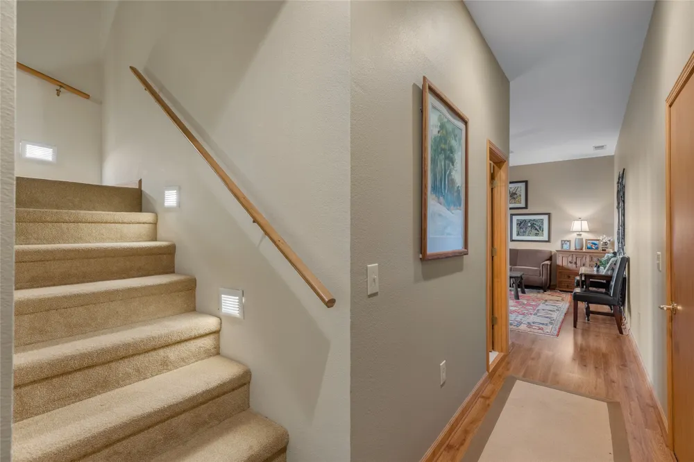 129 Wisteria Way Glenville, NC 28736