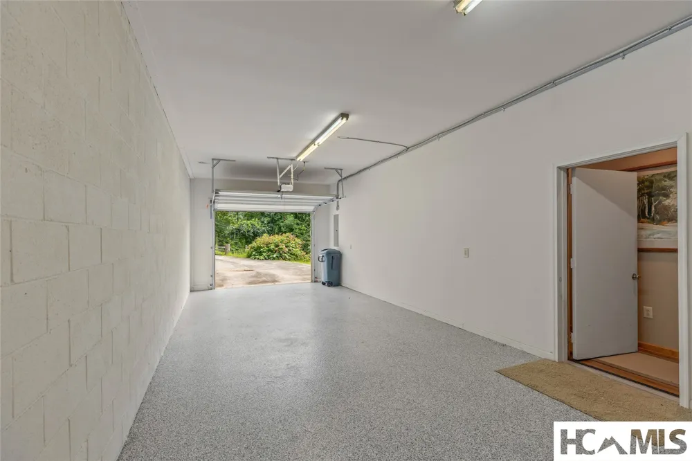 129 Wisteria Way Glenville, NC 28736