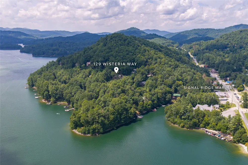 129 Wisteria Way Glenville, NC 28736