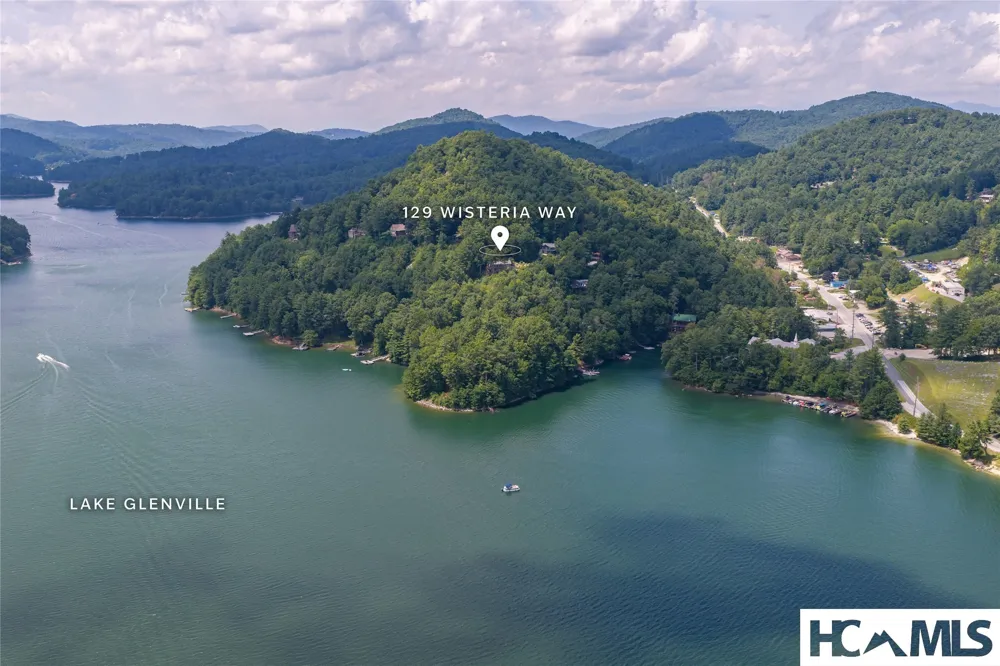 129 Wisteria Way Glenville, NC 28736