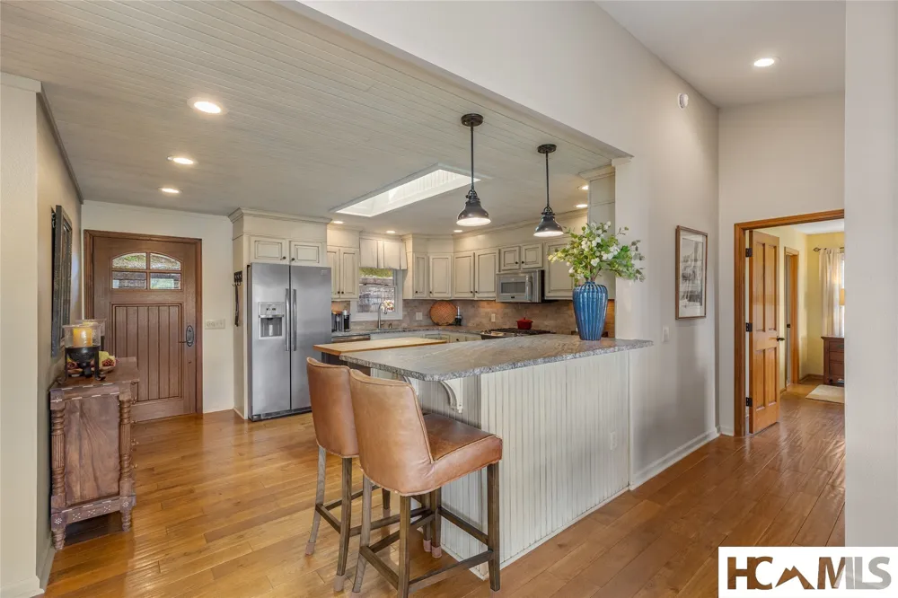 129 Wisteria Way Glenville, NC 28736
