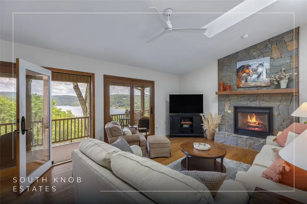 129 Wisteria Way Glenville, NC 28736