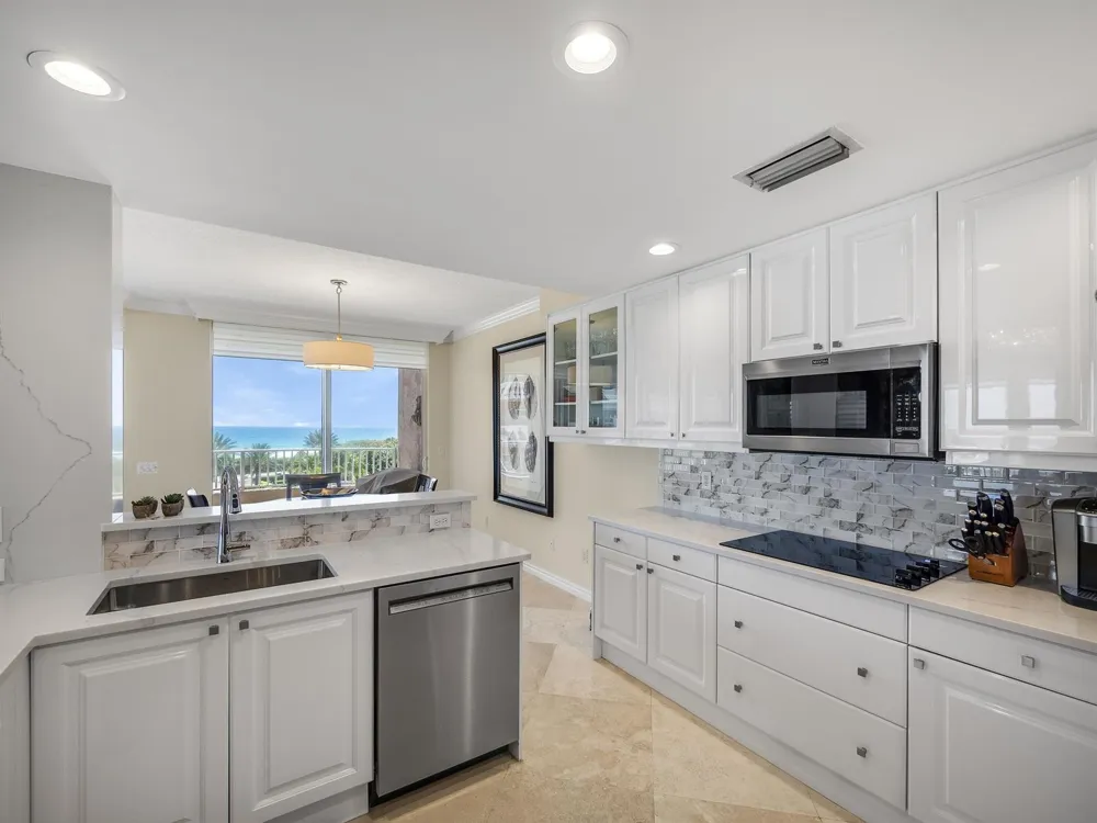 700 Ocean Royale #401 Juno Beach, FL 33408