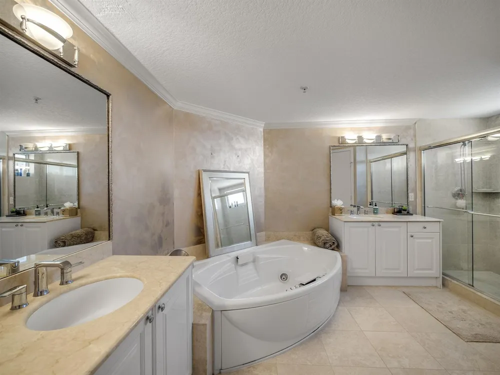 700 Ocean Royale #401 Juno Beach, FL 33408