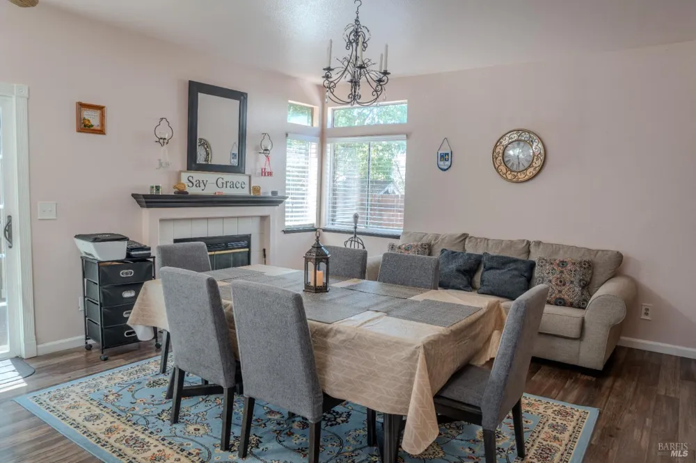 348 Samantha Place Vacaville, CA 95687